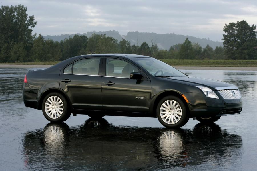  Mercury Milan Hybrid 2010 года  (фото 11 из 52)